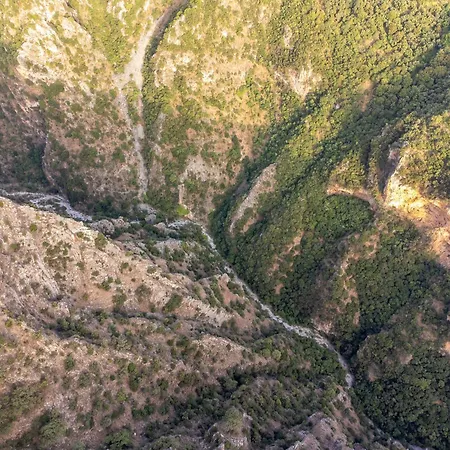 Evanthia's Mansion * Tseria