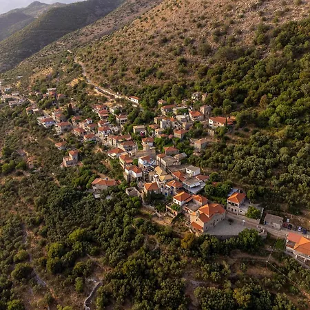 Evanthia's Mansion Tseria