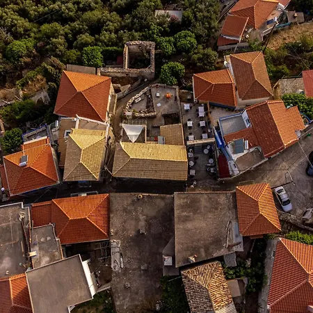 Evanthia's Mansion Semesterbostad Tseria