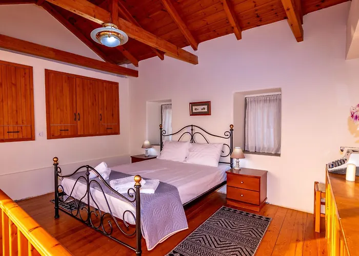 Evanthia's Mansion Vakantiehuis Tseria