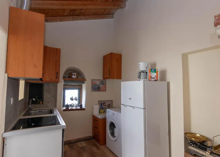 Evanthia's Mansion * Tseria